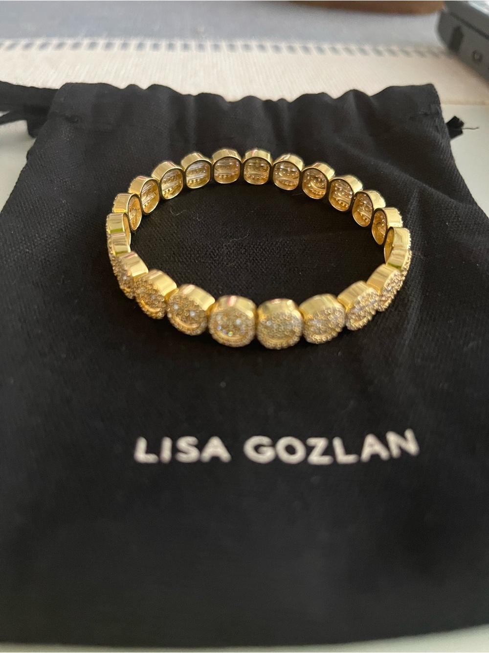 Lisa Gozlan Gold Pave Circle Stretch Bracelet